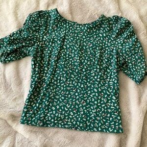 Abercrombie & Fitch top